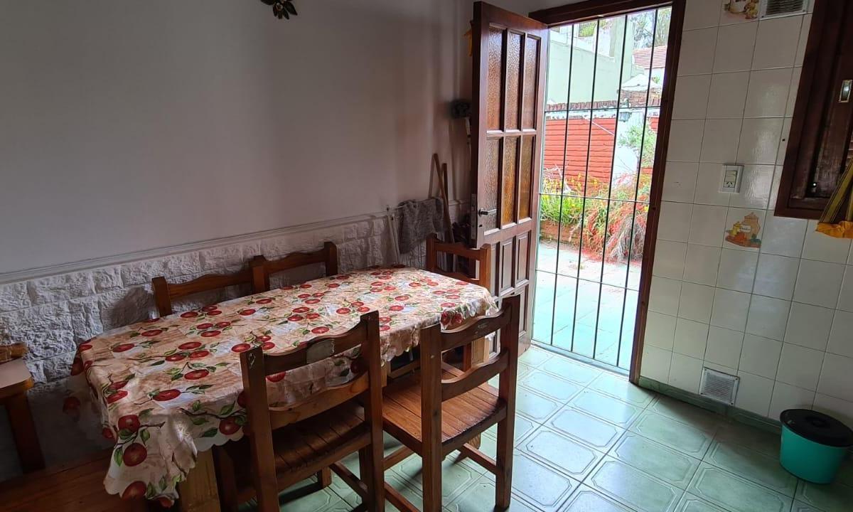 DUPLEX TRES AMBIENTES EN PLANTA BAJA - A METROS DE AV. SAN BERNARDO