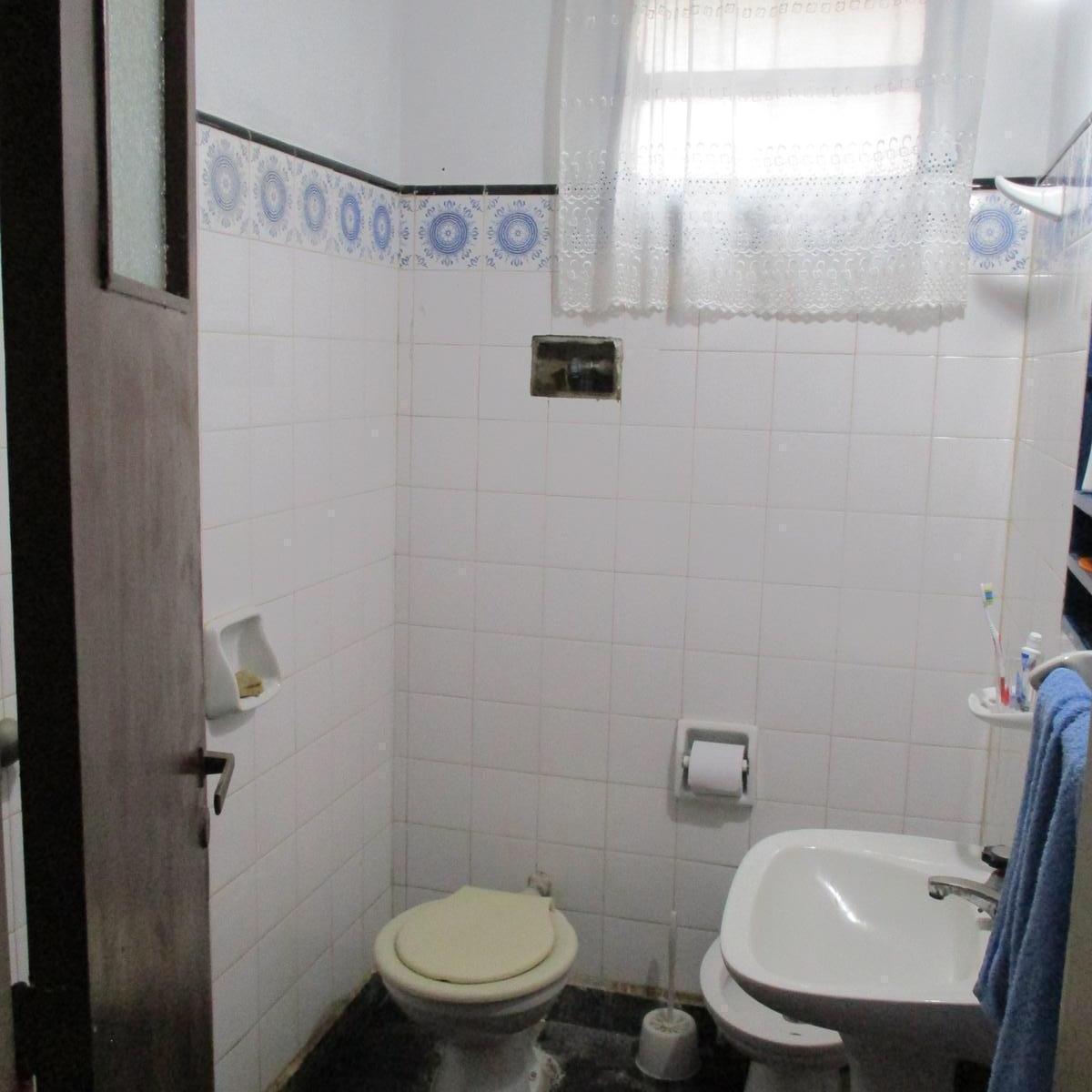 Importante Galpón con Vivienda Ubicado a 100 m del Acceso a Santa Teresita 1