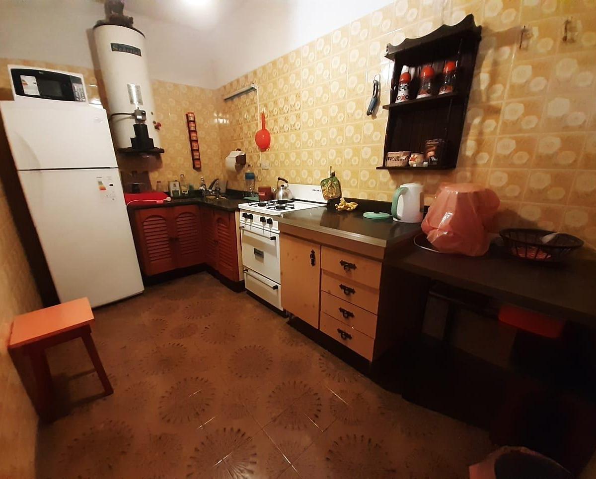 Regio Duplex Cuatro Ambientes con Garaje - en Excelente Ubicacion - Centrico 3