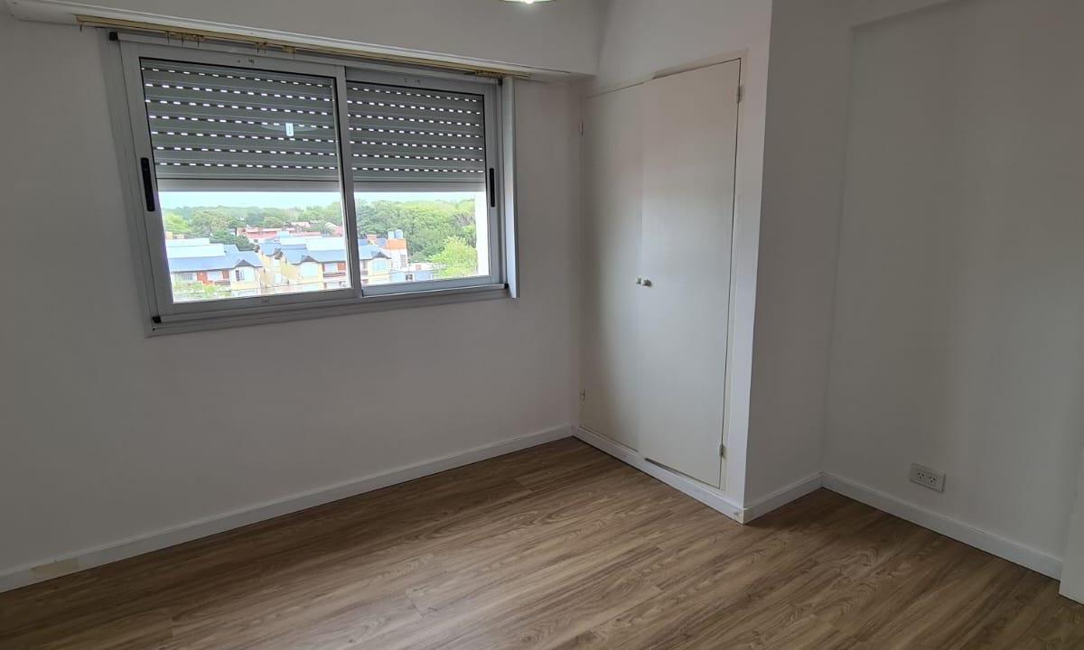 Departamento Cuatro Ambientes - Gran Vista Al Mar - "Almar Condominio" 3