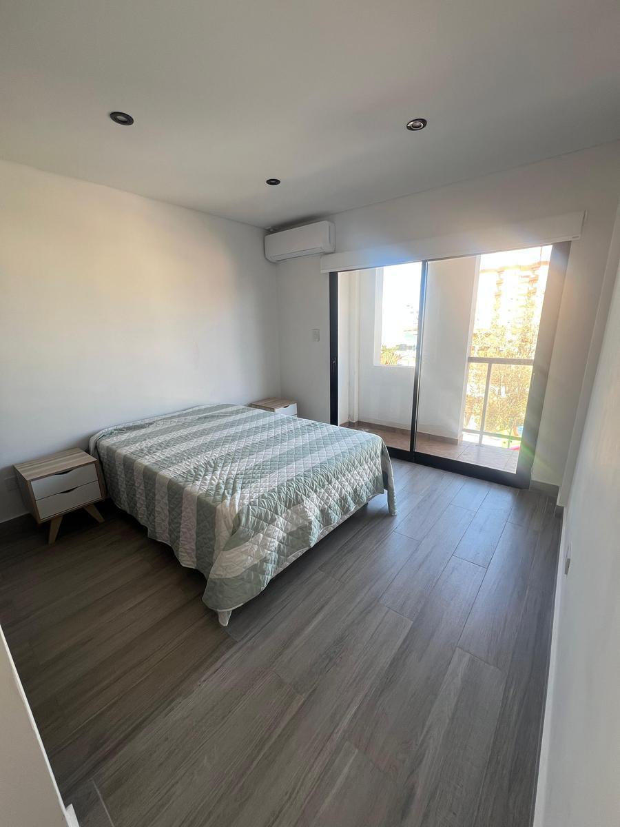 Moderno Departamento Tres Ambientes a Pocos m del Mar 1