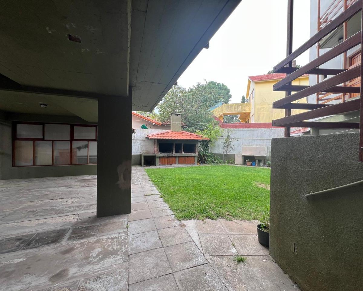 Departamento Dos Ambientes con Cochera 1