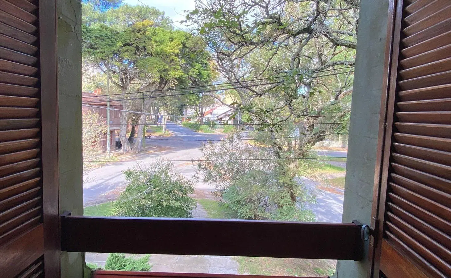 DEPARTAMENTO DOS AMBIENTES CON COCHERA - ZONA RESIDENCIAL 4