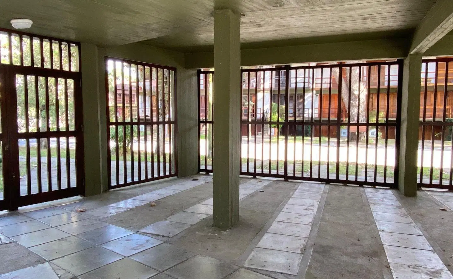 DEPARTAMENTO DOS AMBIENTES CON COCHERA - ZONA RESIDENCIAL 2