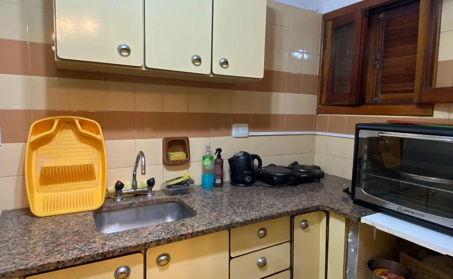 DEPARTAMENTO DOS AMBIENTES CON COCHERA - ZONA RESIDENCIAL 3