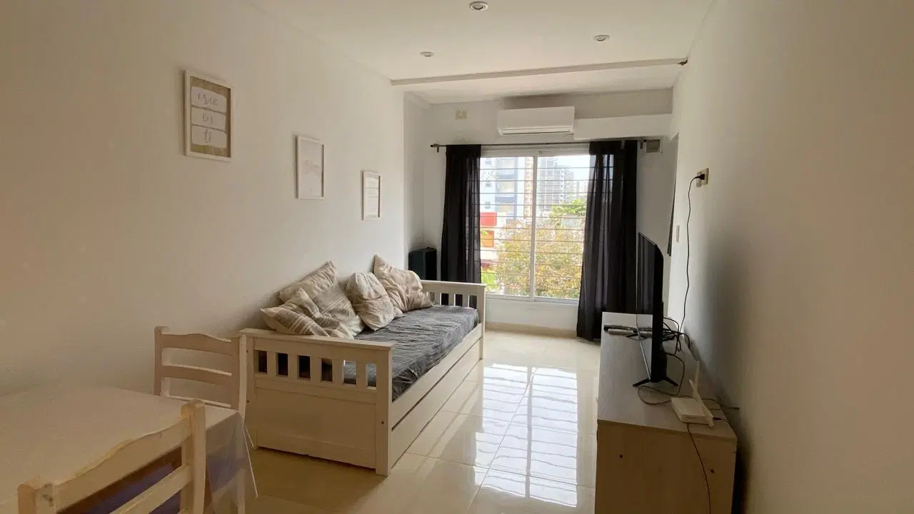 MODERNO DEPARTAMENTO DOS AMBIENTES A METROS DEL MAR Y LA PEATONAL 3