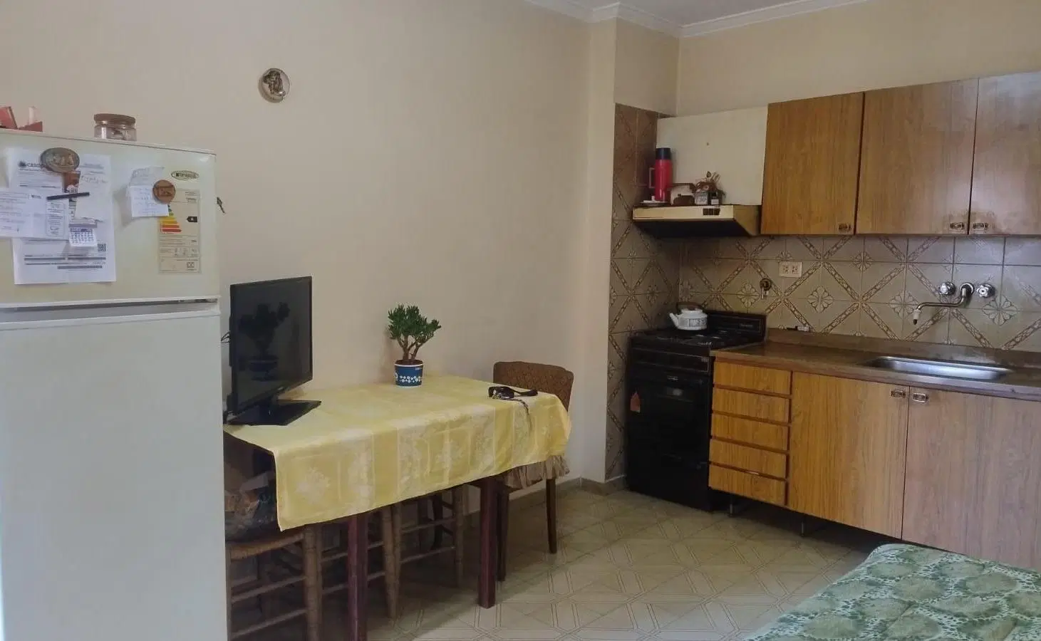 DEPARTAMENTO DOS AMBIENTES EN ZONA RESIDENCIAL 8