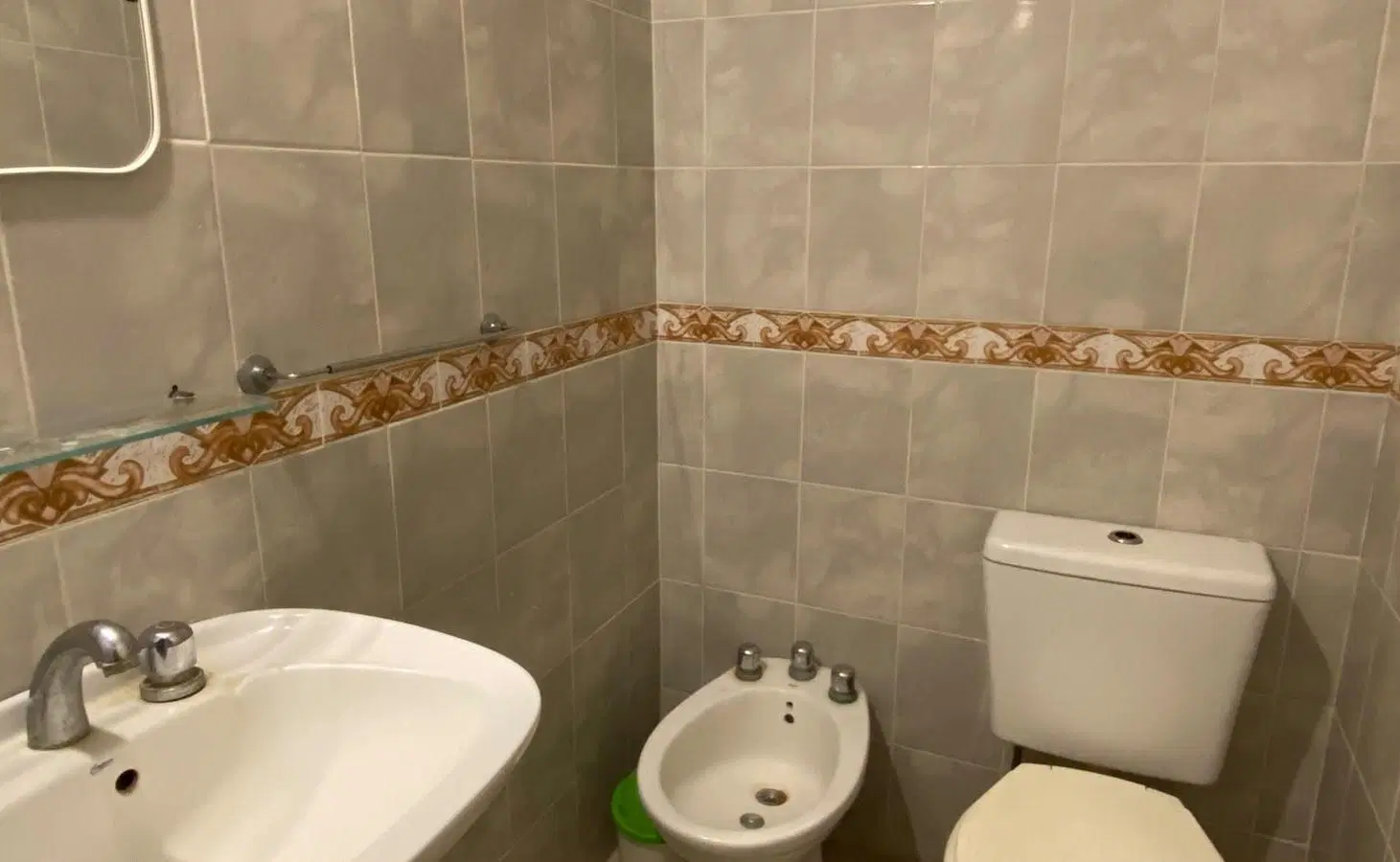 DUPLEX TRES AMBIENTES CON COCHERA - IDEAL PARA VACACIONAR 8