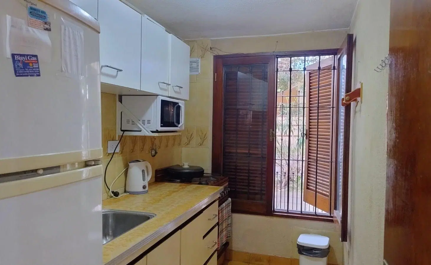 DUPLEX TRES AMBIENTES CON PATIO Y COCHERA 5