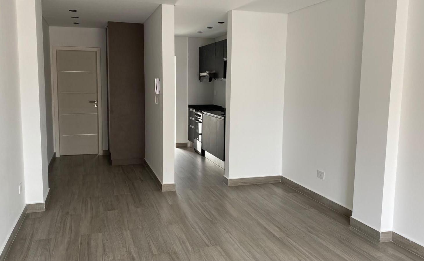Foto de DEPARTAMENTO MONOAMBIENTE CON COCHERA - INMEJORABLE UBICACIÓN, imagen 5