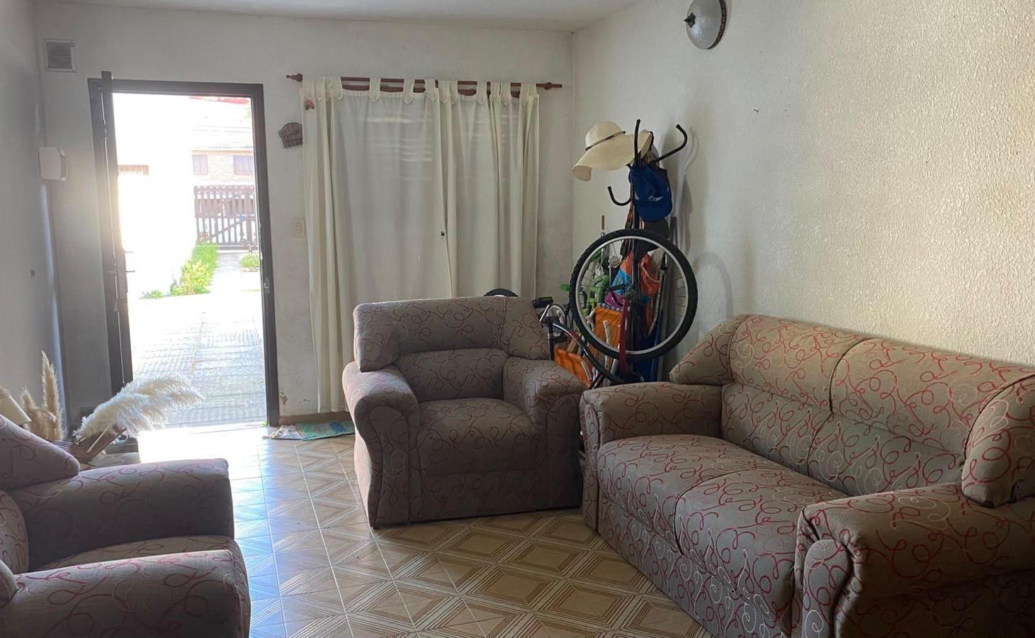 Foto de DUPLEX TRES AMBIENTES CON PATIO Y COCHERA FIJA - IDEAL PARA VACACIONAR, imagen 4