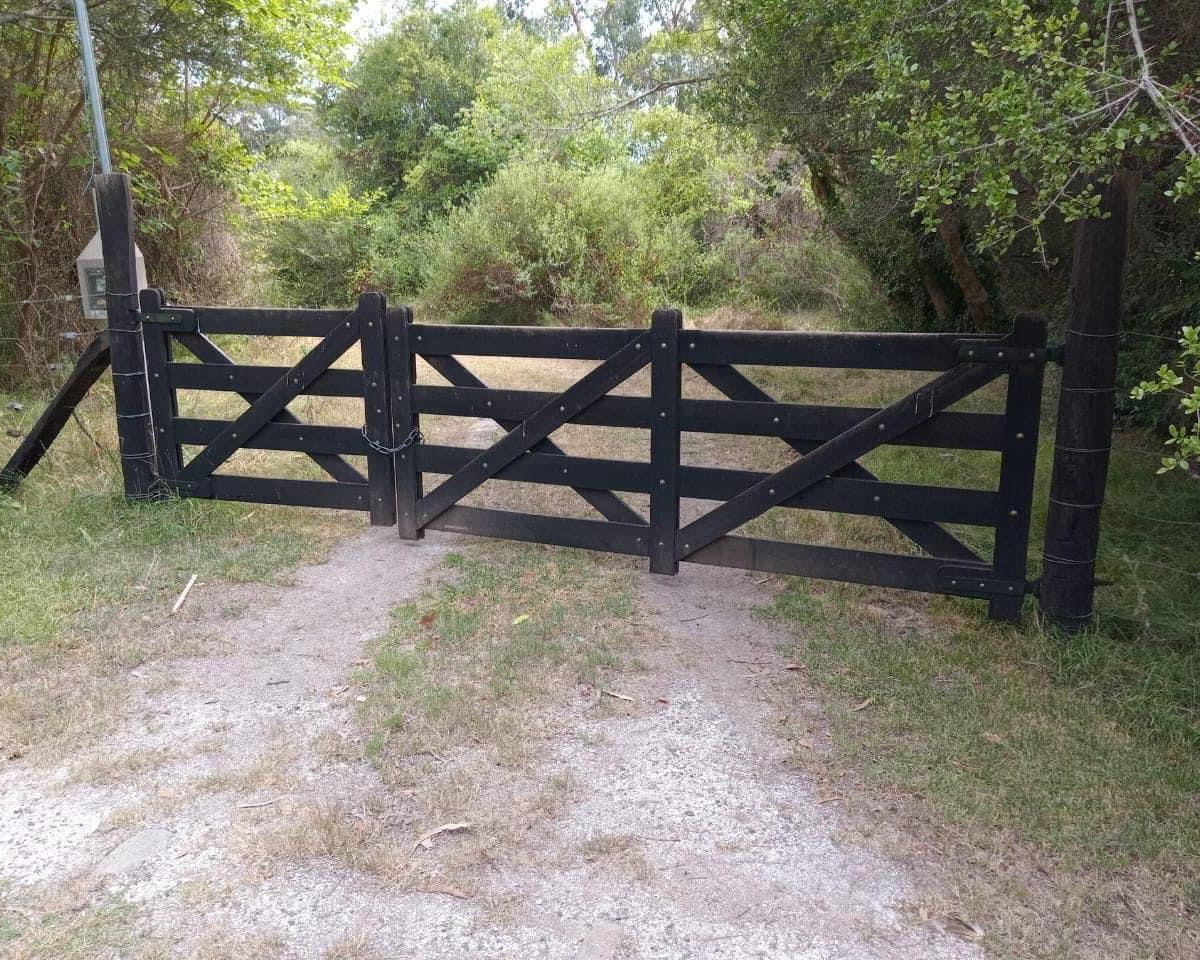 Venta de Hectarea y Media en Punta Indio 1