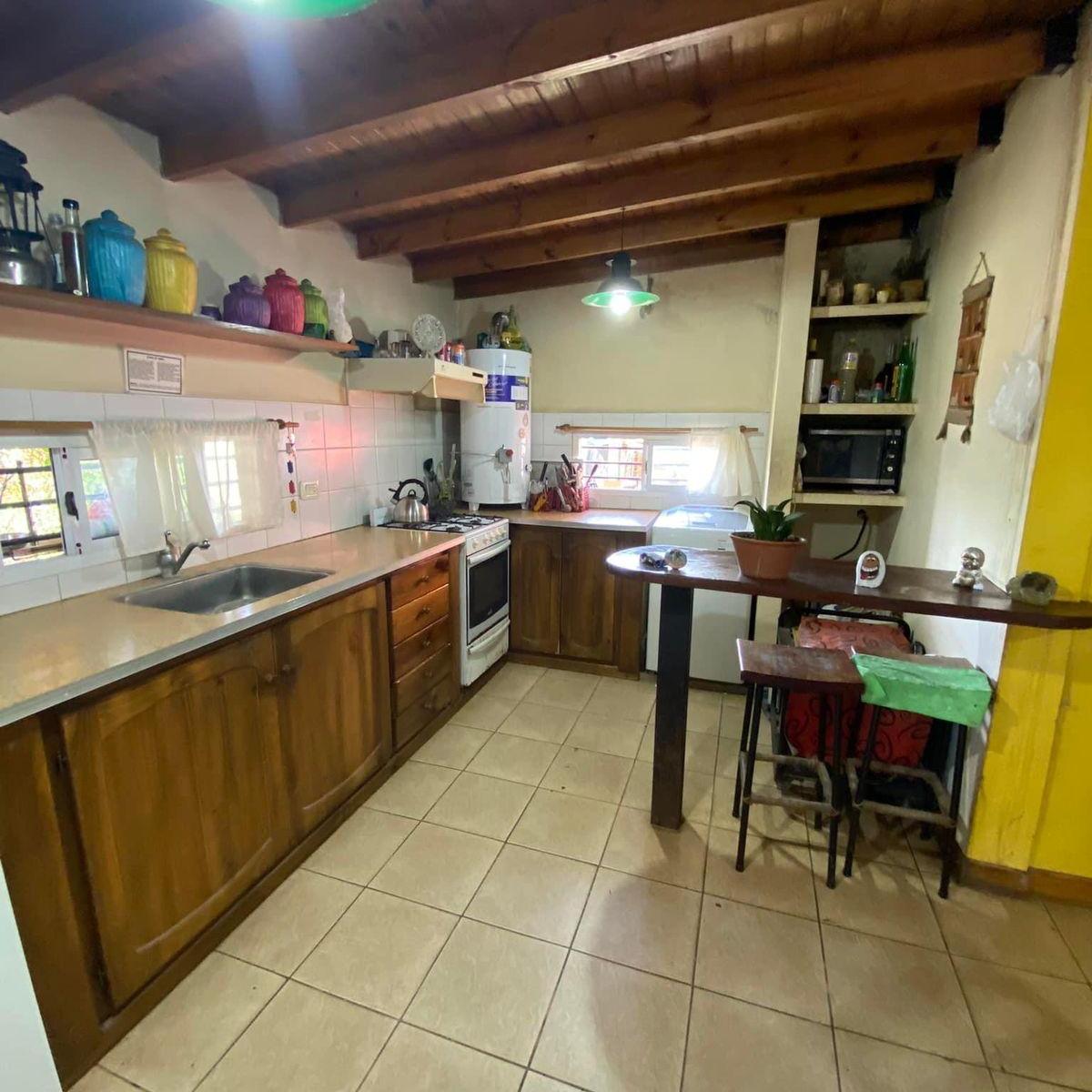 Venta de Parrilla con Vivienda en El Parque Pereyra Iraola 1