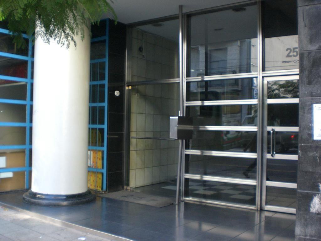 Departamento en Av. Corrientes y Av. Callao