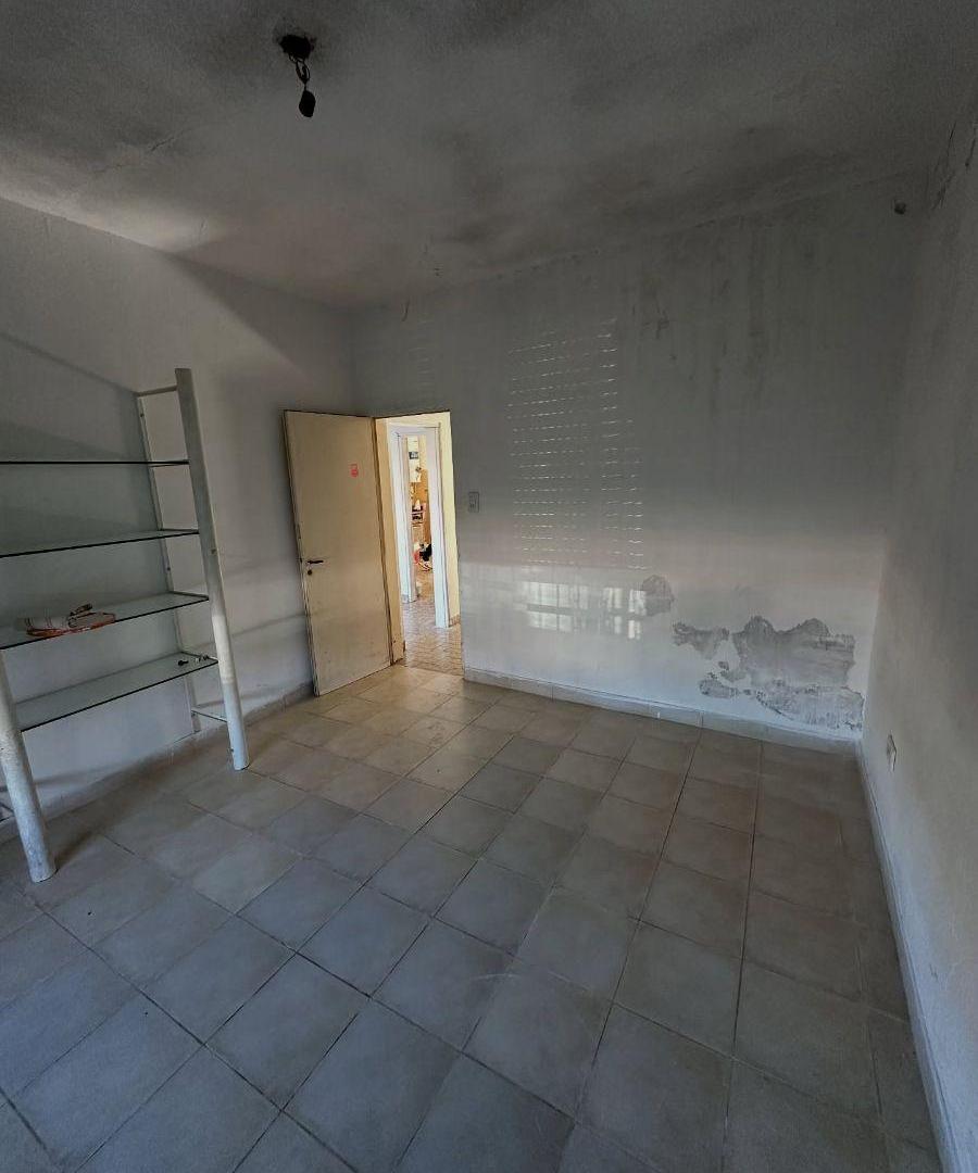 Foto de Casa de 2 dormitorios con patio y doble cochera – Kennedy Norte, imagen 4