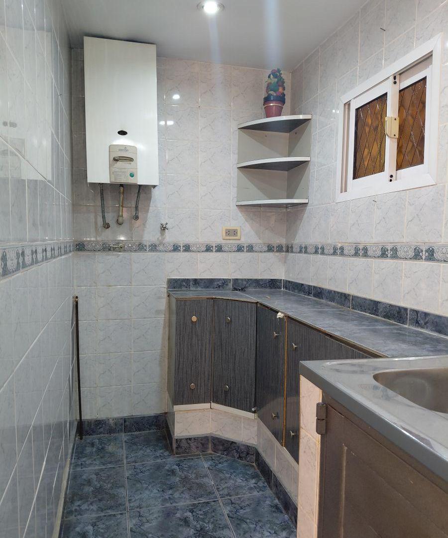 Foto de VENTA DEPARTAMENTO - PH - ; PB; C/Terraza y Patio cub. Balvanera, Abasto, imagen 4