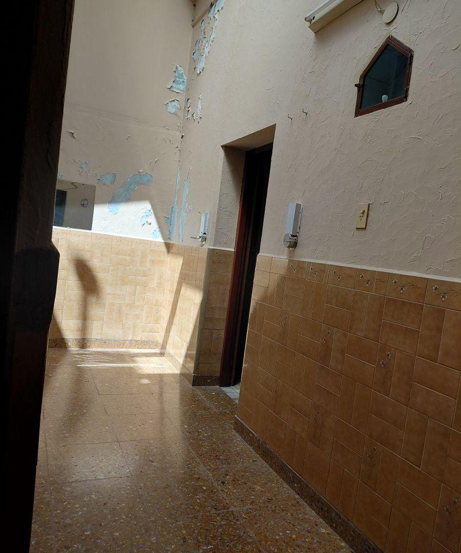 Foto de VENTA DEPARTAMENTO - PH - ; PB; C/Terraza y Patio cub. Balvanera, Abasto, imagen 3