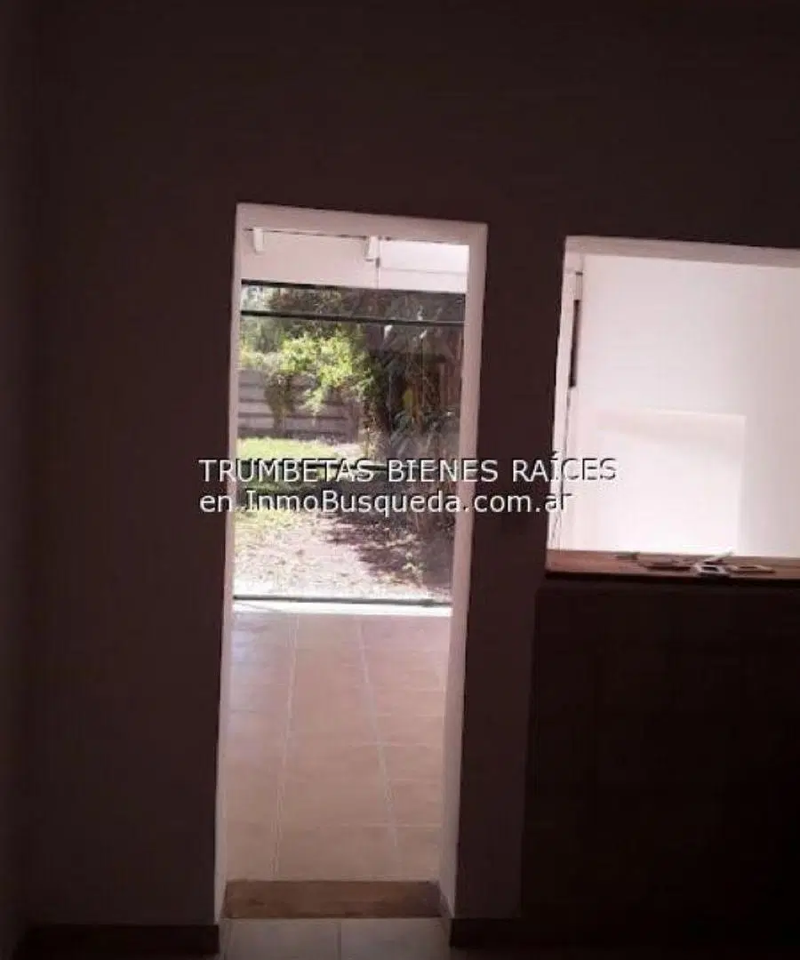 CASA EN ALQUILER EN CITY BELL (Barrio Savoia) 3