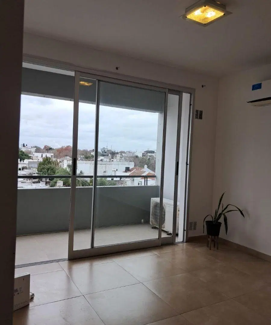 DEPARTAMENTO en ALQUILER EN BARRIO NORTE: 6 entre 33 y 34 3
