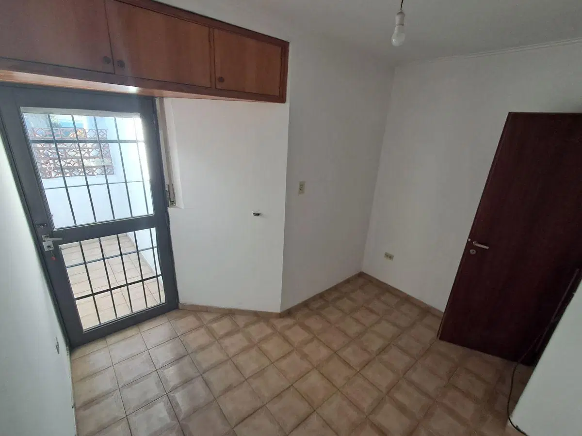 Departamento unico en Planta Alta, 2 dormitorios 4