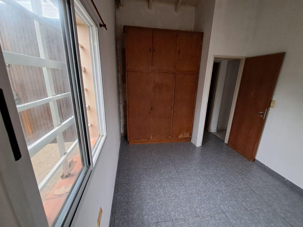Foto de MUY LINDA CASA DE 2 DORMITORIOS, Y COCHERA, imagen 4