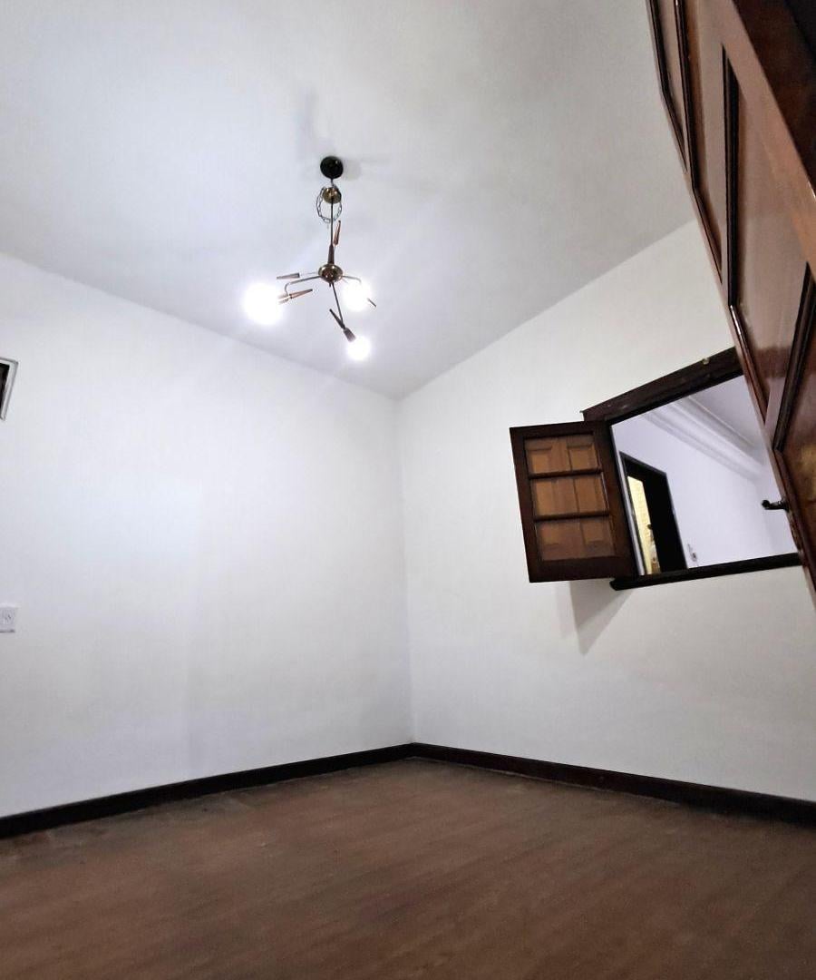 Foto de CASA ANTIGUA EN TOLOSA, excelente estado, imagen 4