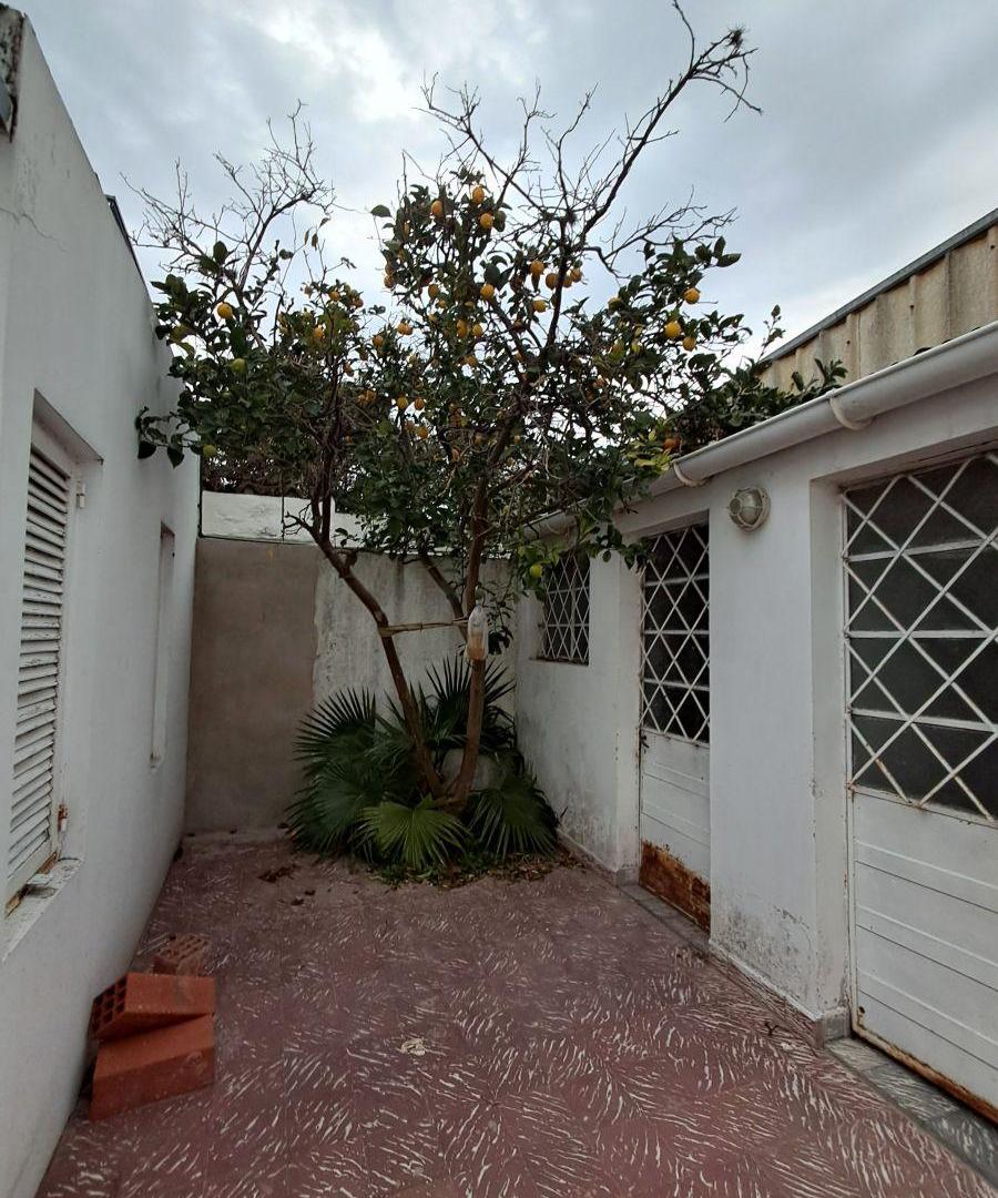 Foto de CASA ANTIGUA EN TOLOSA, excelente estado, imagen 2