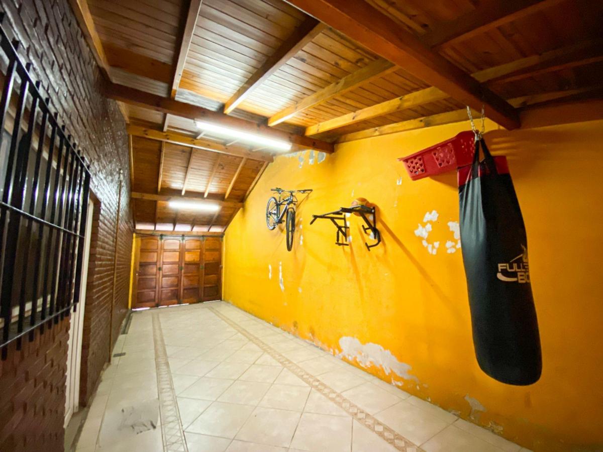Venta Casa 5 Ambientes Tigre C/ Jardin - Permuta 3
