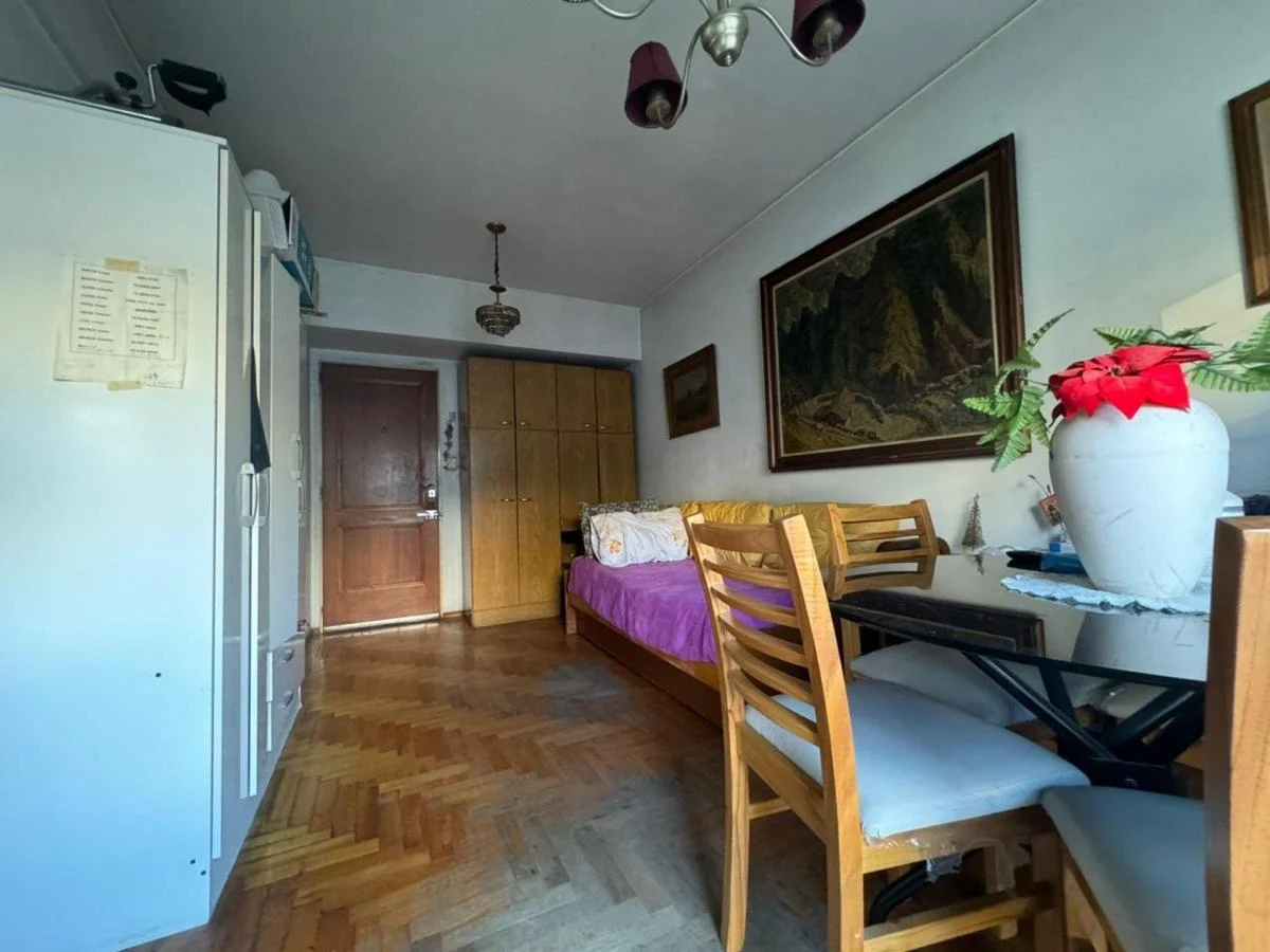 Venta Monoambiente C/balcon Luminoso 5