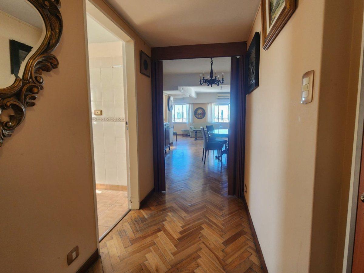 Venta Departamento Piso Alto con Vista Abierta 3