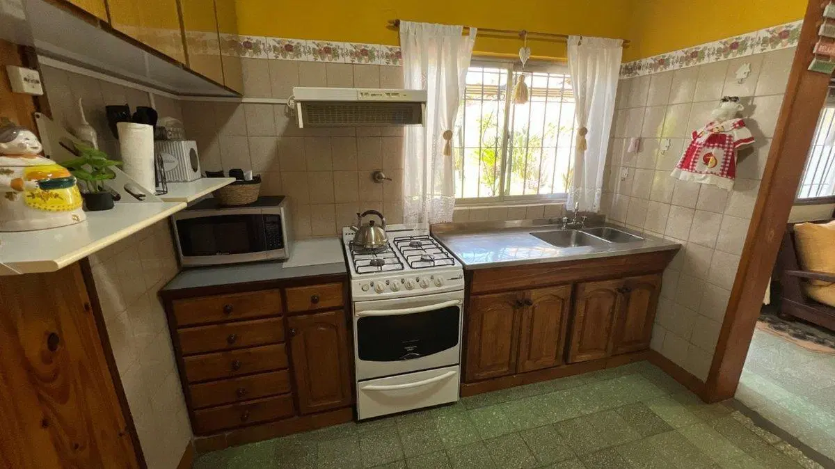 VENTA CASA Y 2 DEPTOS CON PILETA EN SAN FERNANDO 5
