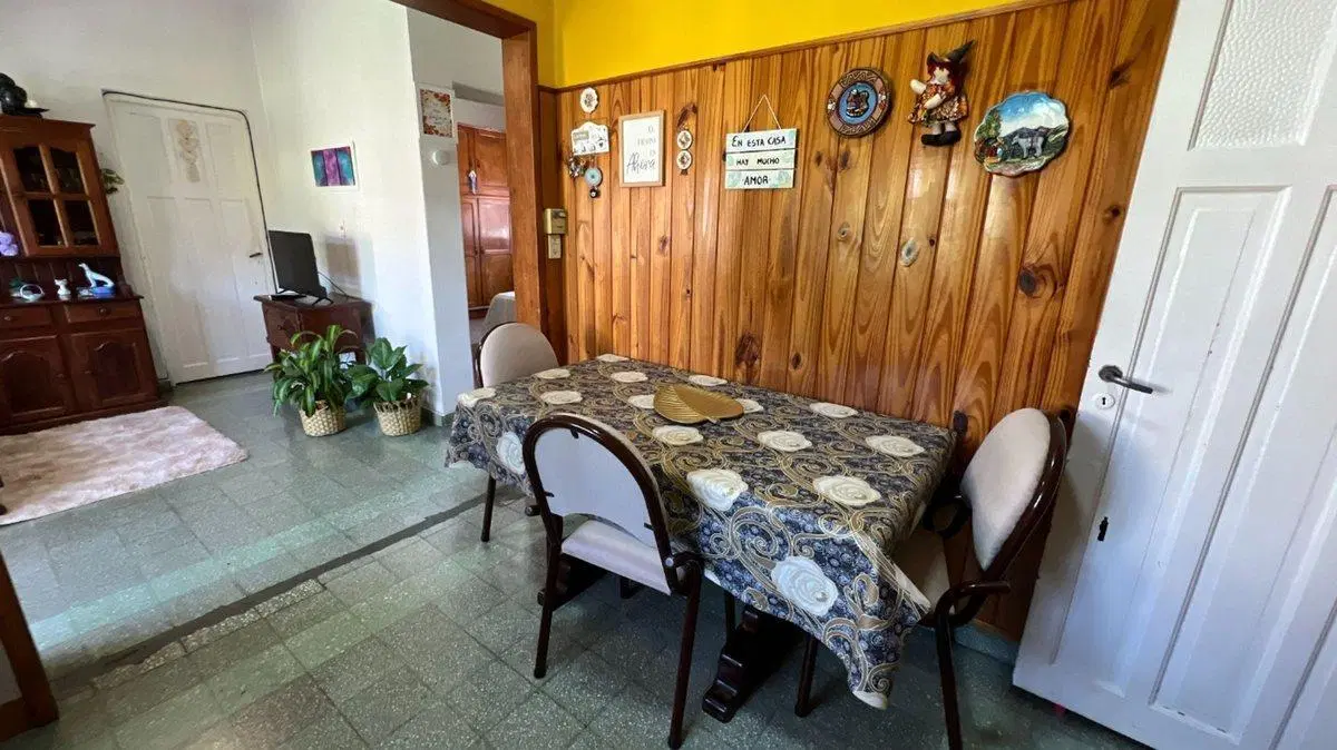 VENTA CASA Y 2 DEPTOS CON PILETA EN SAN FERNANDO 4