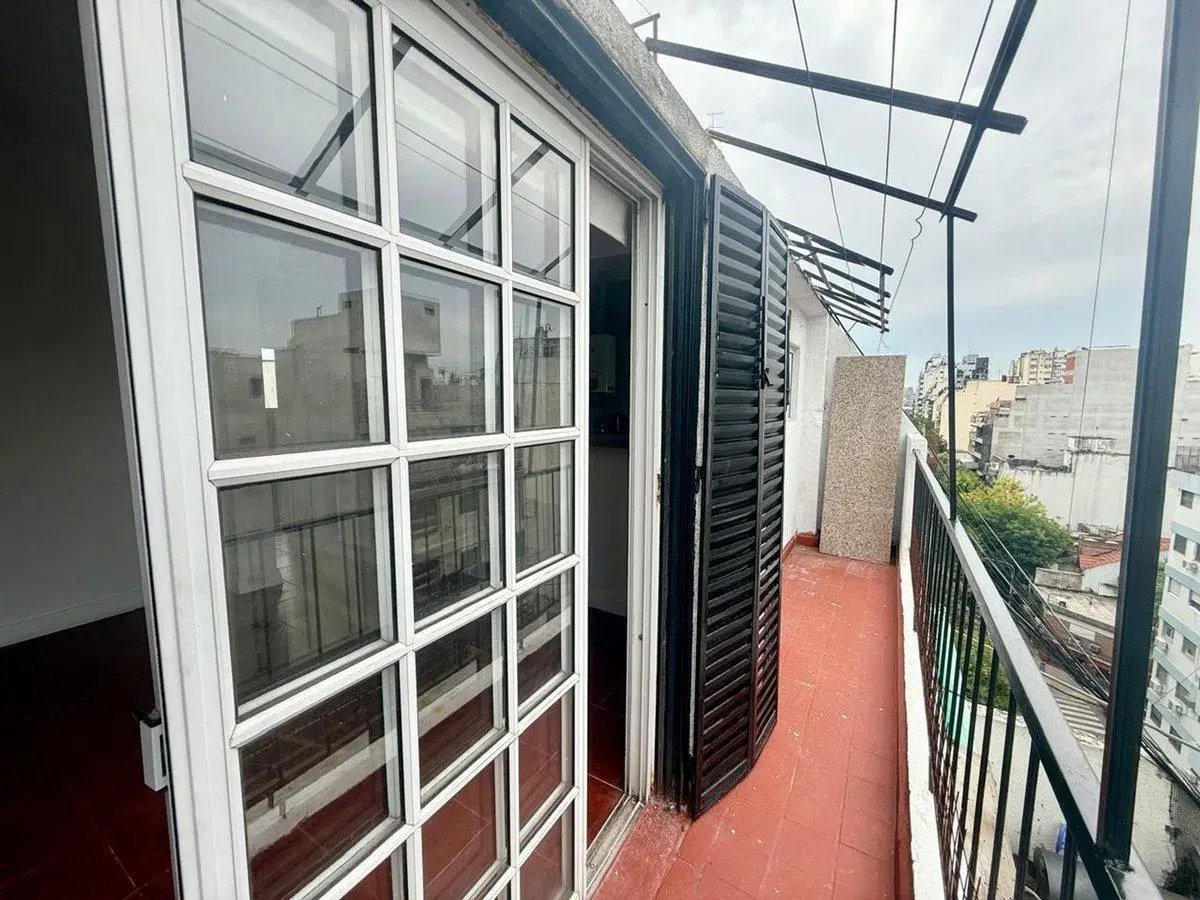 ALQUILER DEPARTAMENTO 3 AMB ALMAGRO CON BALCON 3