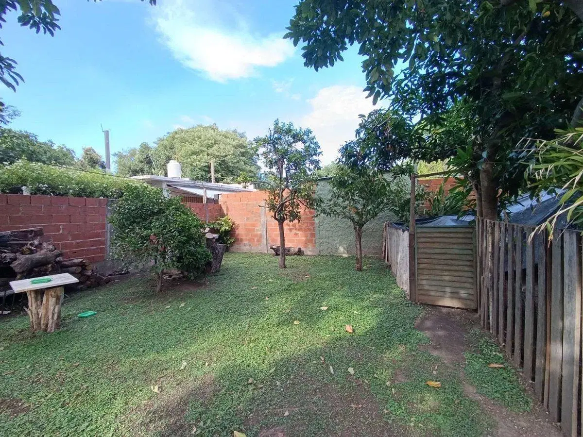 VENTA CASA LOTE 410MTS BERAZATEGUI 3