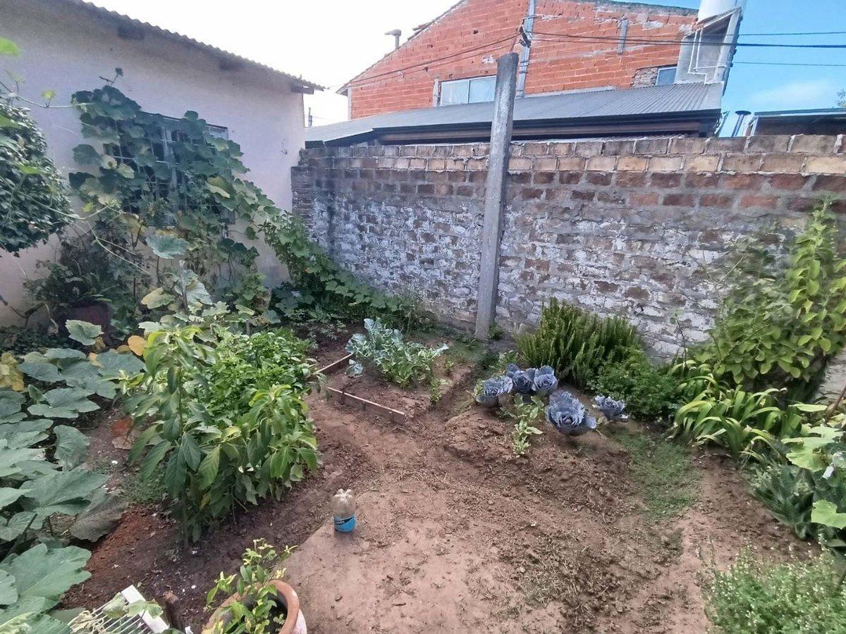 VENTA CASA LOTE 410MTS BERAZATEGUI