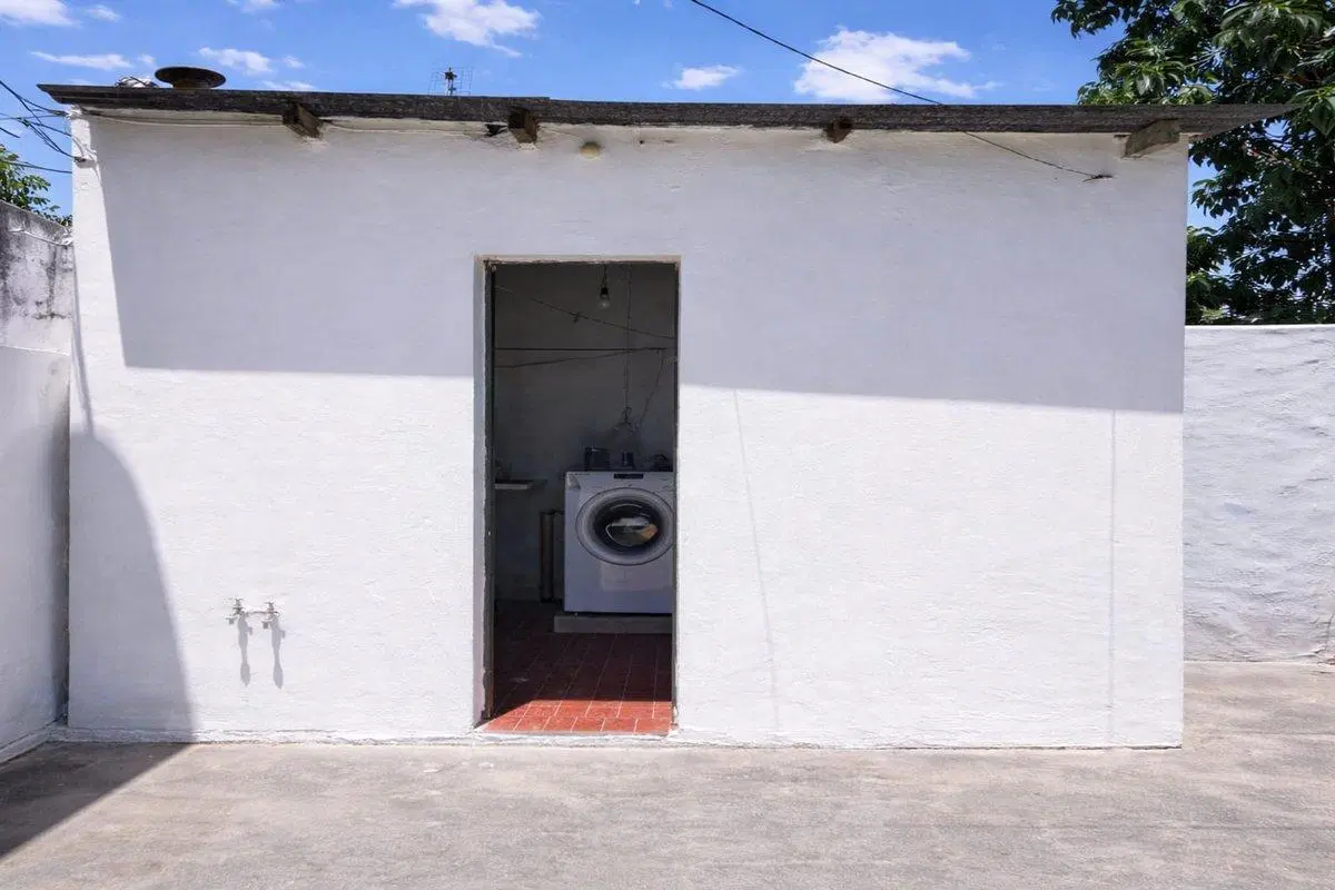 VENTA CASA VILLA DE MAYO, 300 M2, FINANCIA 3