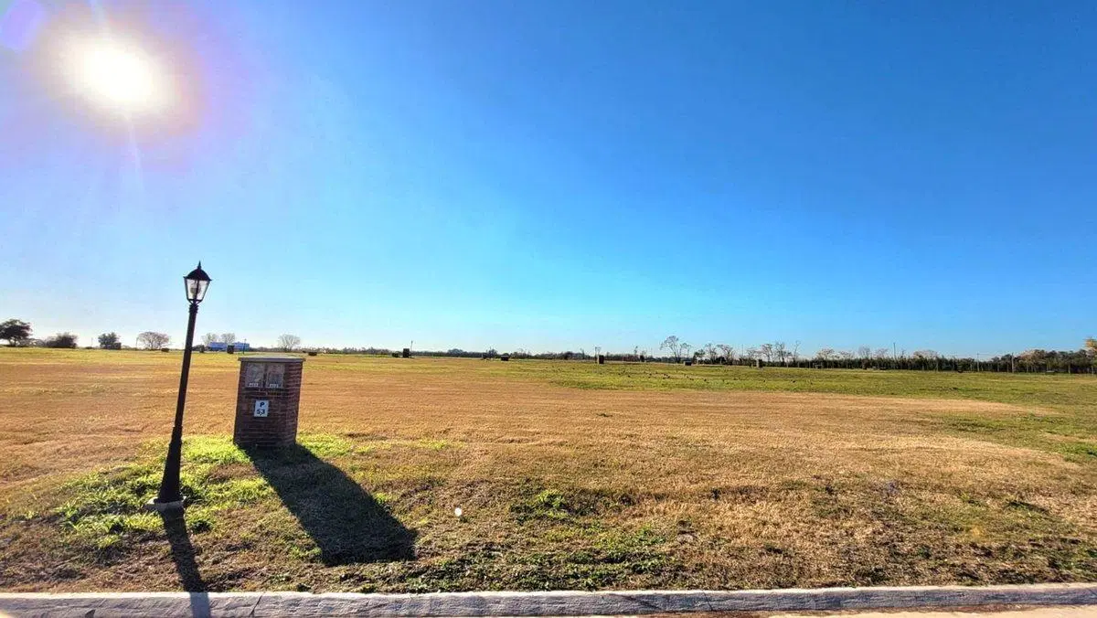 OPORTUNIDAD lote en VENTA, en altura área 13 4