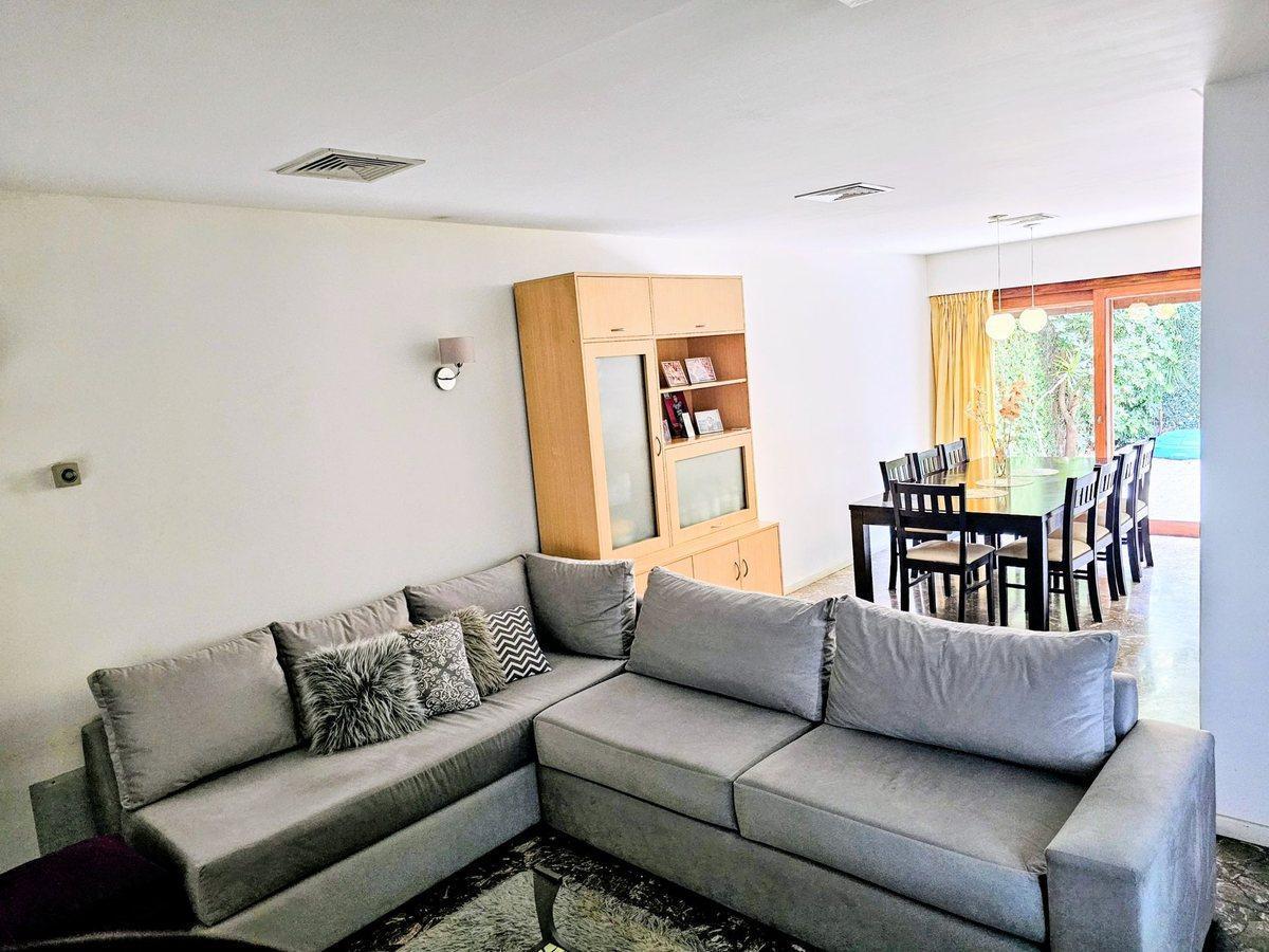 VENTA CASA 5 AMBIENTES V. BALLESTER APTO CREDITO
