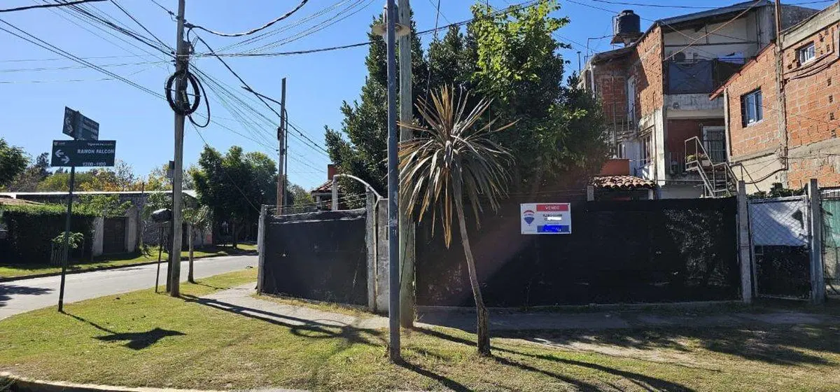 CASA 3 AMBIENTES BENAVIDEZ LOTE 200 MTS2 3