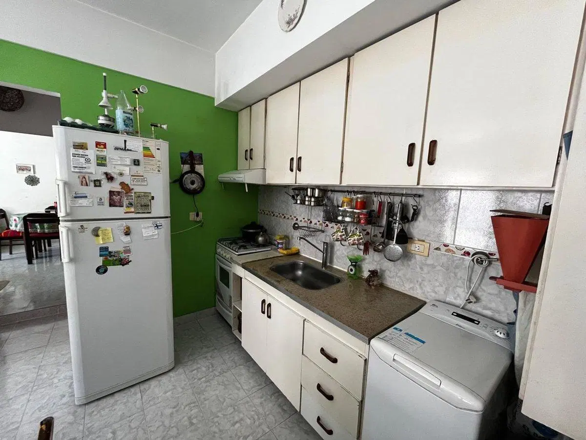 VENTA PH 2 AMB EN BARRACAS CON PILETA Y QUINCHO 4
