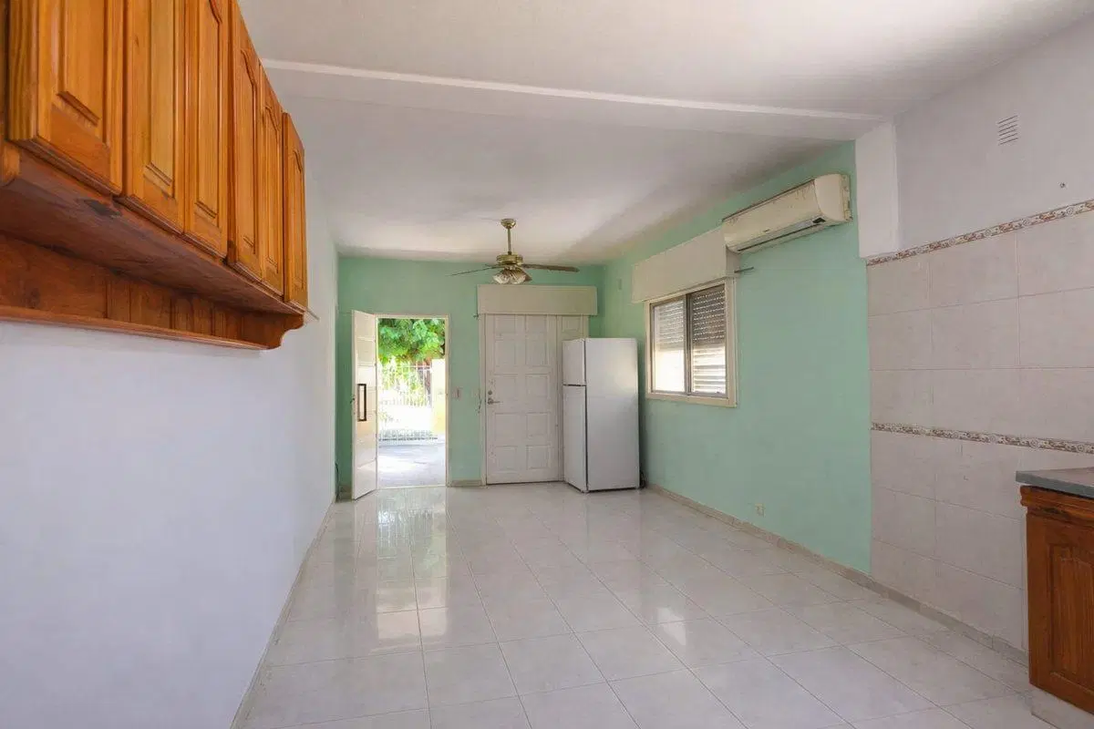 ALQUILER CASA VILLA DE MAYO, 300 M2 2
