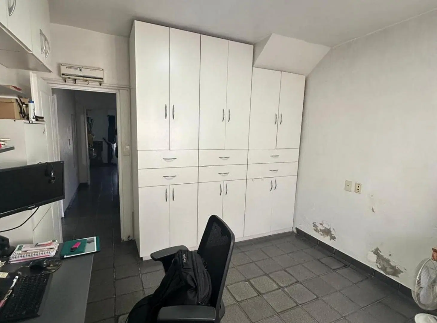 VENTA DE CASA 7 AMBIENTES EN 2 PLANTAS CON COCHERA 2