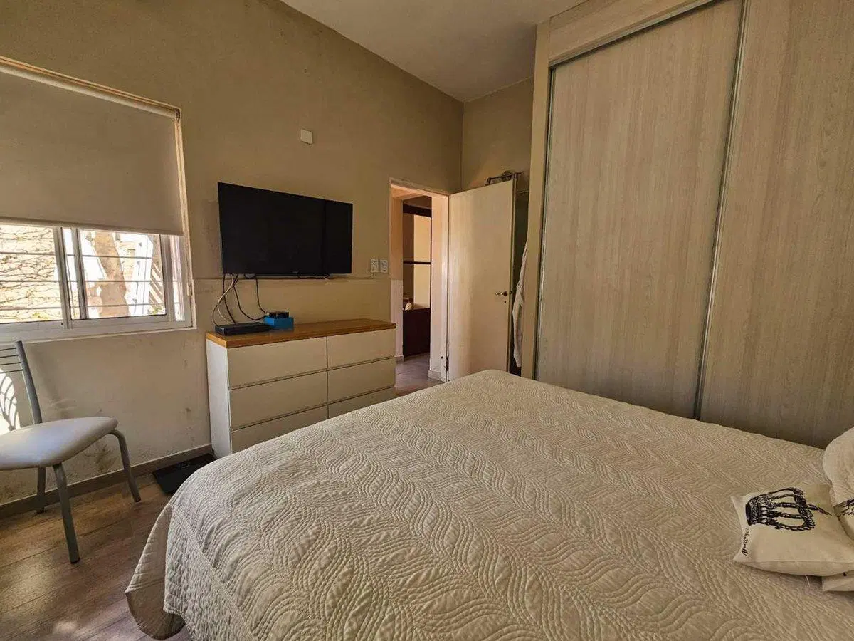Venta Ph 5 ambientes en Devoto con patio y terraza 8
