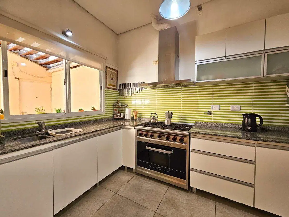 Venta Ph 5 ambientes en Devoto con patio y terraza 4