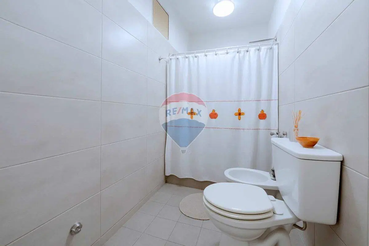 VENTA CASA 4 AMB EN PILAR APTO CREDITO 5