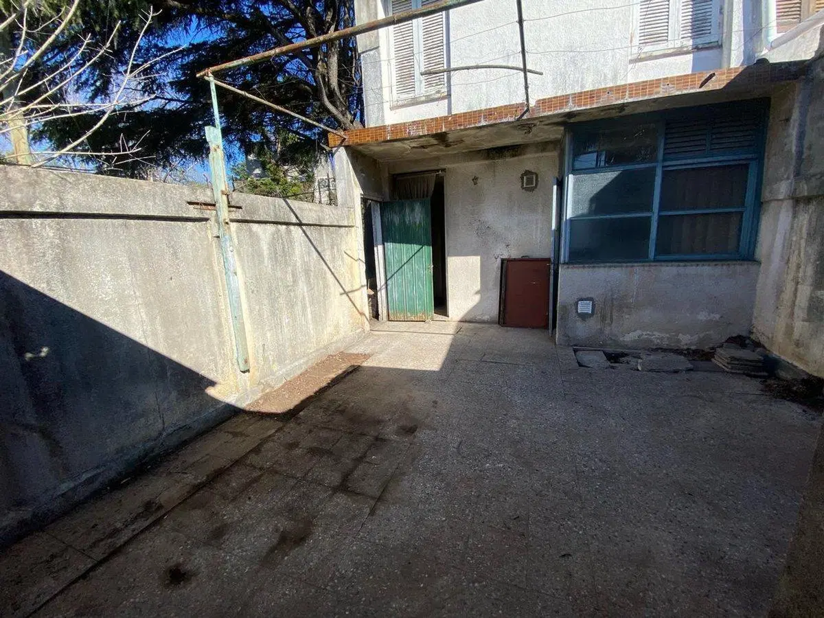 VENTA DUPLEX 4 AMB A REFACCIONAR EN  V.BALLESTER 4