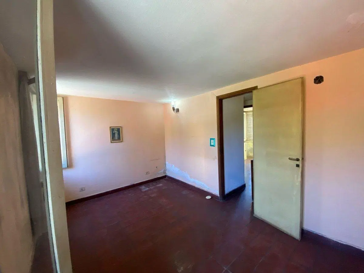 VENTA DUPLEX 4 AMB A REFACCIONAR EN  V.BALLESTER 5