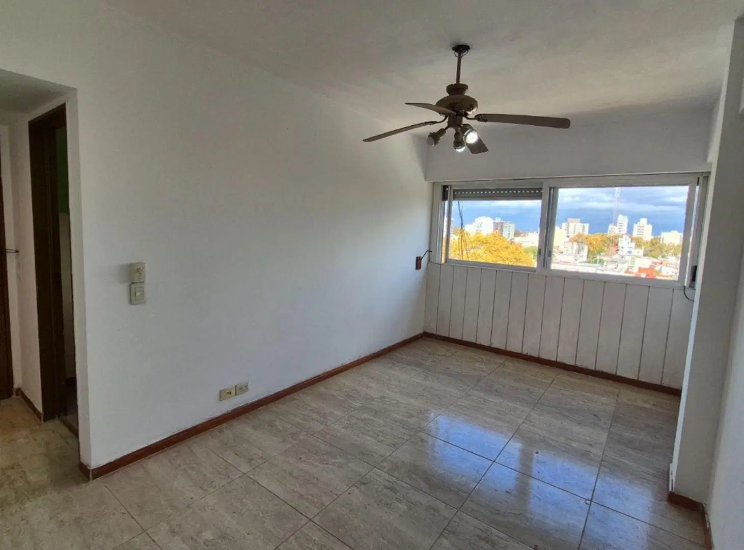 VENTA DEPARTAMENTO 2 AMBIENTES EN VILLA BALLESTER 5