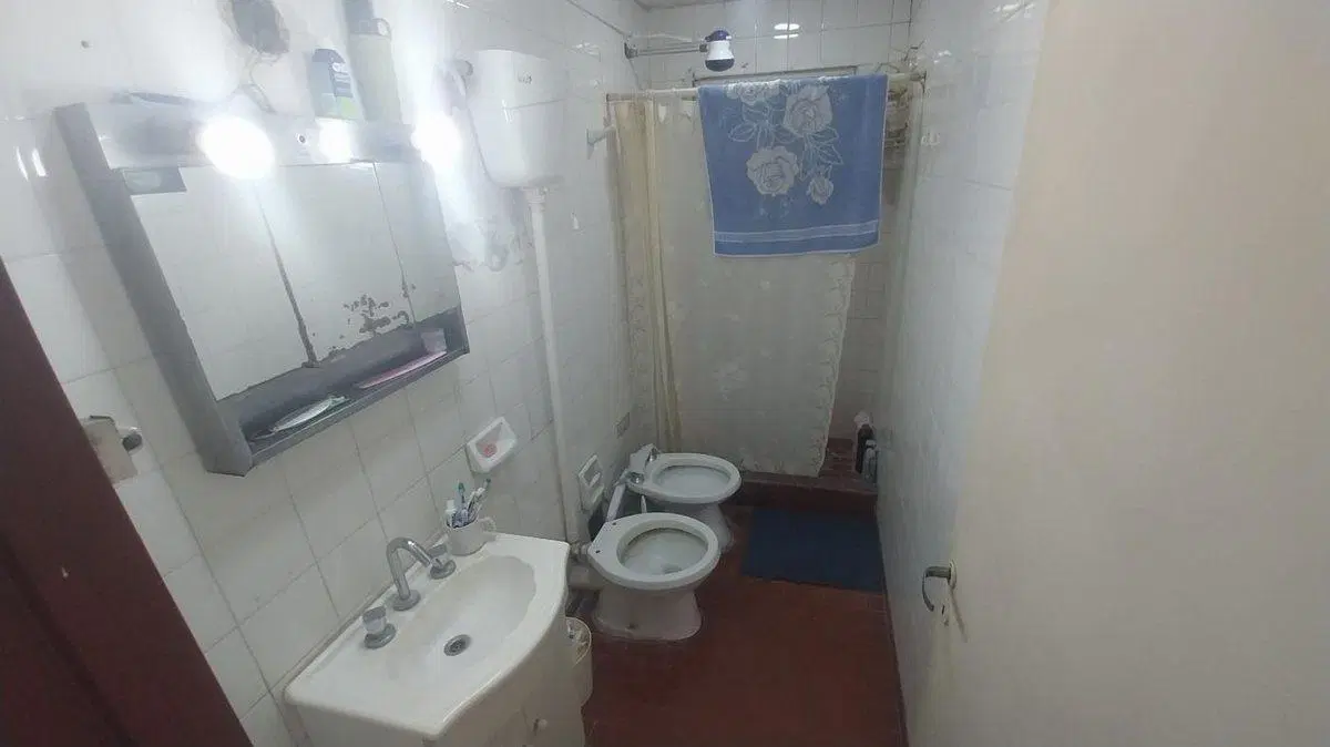 VENTA DEPARTAMENTO 5 AMBIENTES GARIN C/ BALCÓN 8