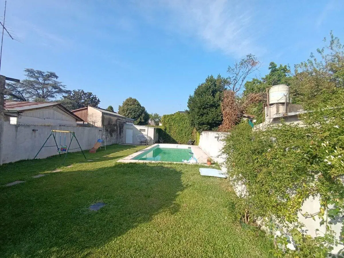 VENTA CASA 5 AMBIENTES PILETA DON TORCUATO 2